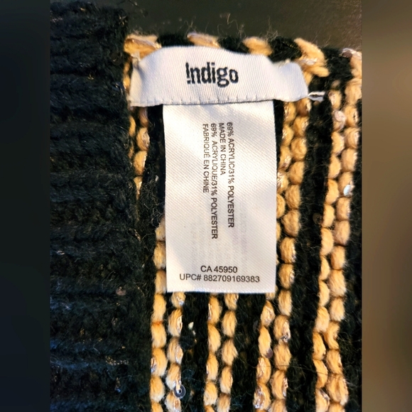 Scarf & Toque Set - Picture 2 of 4